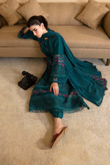 TEAL TREASURE BY AZURE | ZINC - LAWN CHICKEN KARI