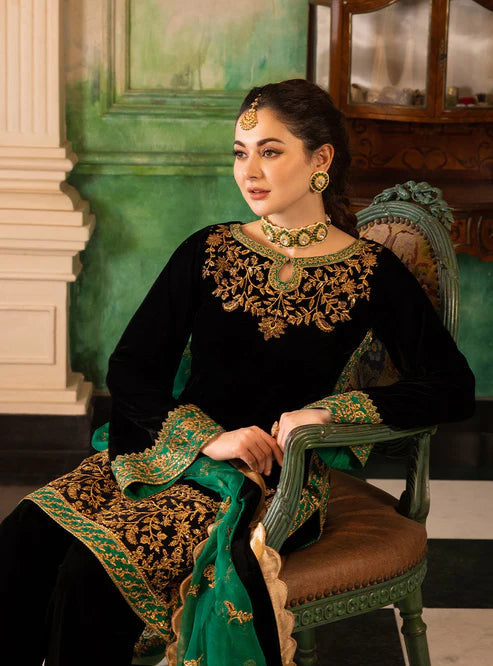 ZAINAB CHOTTANI - LUXURY VELVET EMBROIDERED THREE PIECE SUIT