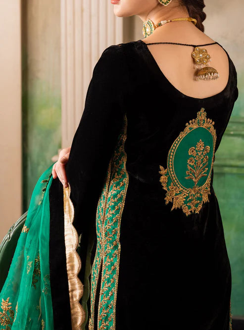 ZAINAB CHOTTANI - LUXURY VELVET EMBROIDERED THREE PIECE SUIT