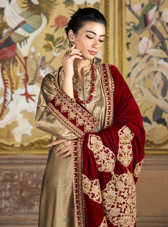 ZAINAB CHOTTANI HEAVY EMBROIDERED MESSORI FORMAL WITH LUXURY VELVET SHAWL 