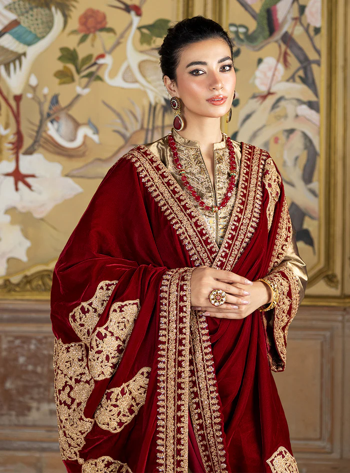 ZAINAB CHOTTANI HEAVY EMBROIDERED MESSORI FORMAL WITH LUXURY VELVET SHAWL 