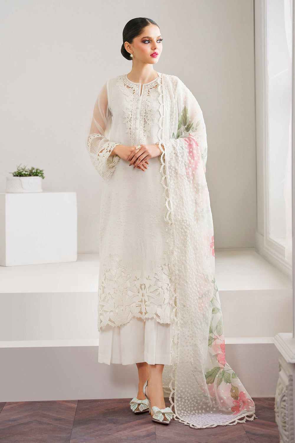 BAROQUE |LUXURY ORGANZA DRESS | FULLY HEAVY HAND EMBELLISHMENT EMBROIDERED MULTI SEQUENCE WORK, PEARL'S WORK & HANGING TASSELS WORK WITH LAZER CUT DESIGN ORGANZA DRESS | UNSTITCHED 3-PIECE SUIT | SF-526 | WHITE