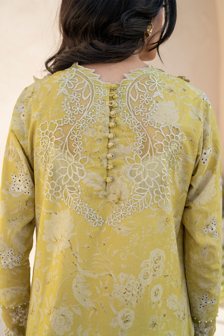 IZNIK | LUXURY DIGITAL PRINTED WITH HEAVY CHICKENKARI EMBROIDERED LAWN - UNSTITCHED 3-PIECE SUIT | EFL-08