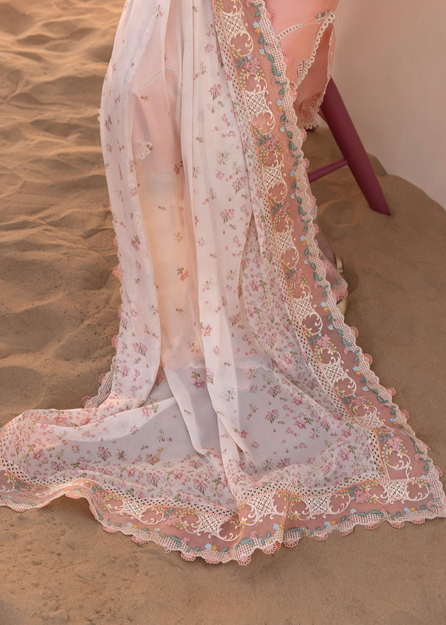 TWIRLS AND TIES BY CRIMSON | HEAVY MULTI THREAD EMBROIDERED LAWN WITH CHICKENKARI WORK | UNSTITCHED 3-PIECE SUIT | D-08-A