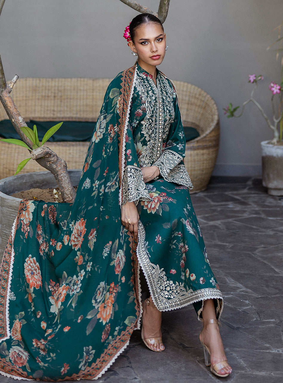 VELINA BY ZAINAB CHOTTANI | LUXURY MULTI DIGITAL PRINTED LAWN WITH HEAVY THREAD EMBROIDERED WORK | UNSTITCHED 3-PIECE SUIT | DC-01-UNS