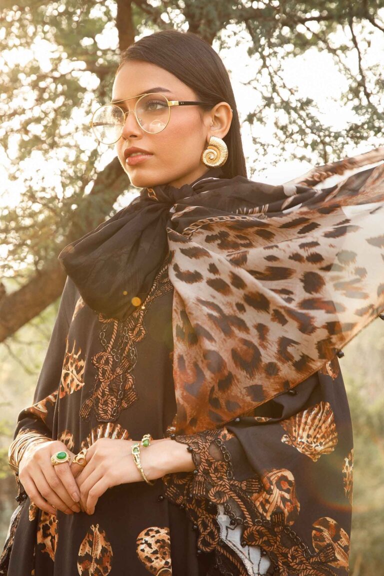 MARIA B - BLACK - DIGITAL PRINTED LUXURY LAWN COLLECTION 25'