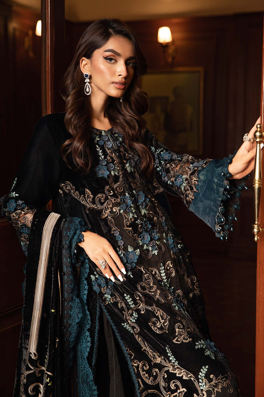 MARIAB | ELEGANTLY PALACHI VELVET DRESS | FULLY HEAVY THREAD EMBROIDERED WORK WITH 3D FLOWER BANCHES MOTI WORK & LAZER CUT DESIGN WORK | UNSTITCHED ... MARIAB | ELEGANTLY PALACHI VELVET DRESS | FULLY HEAVY THREAD EMBROIDERED WORK WITH 3D FLOWER BANCHES MOTI WORK & LAZER CUT DESIGN WORK | UNSTITCHED ...
