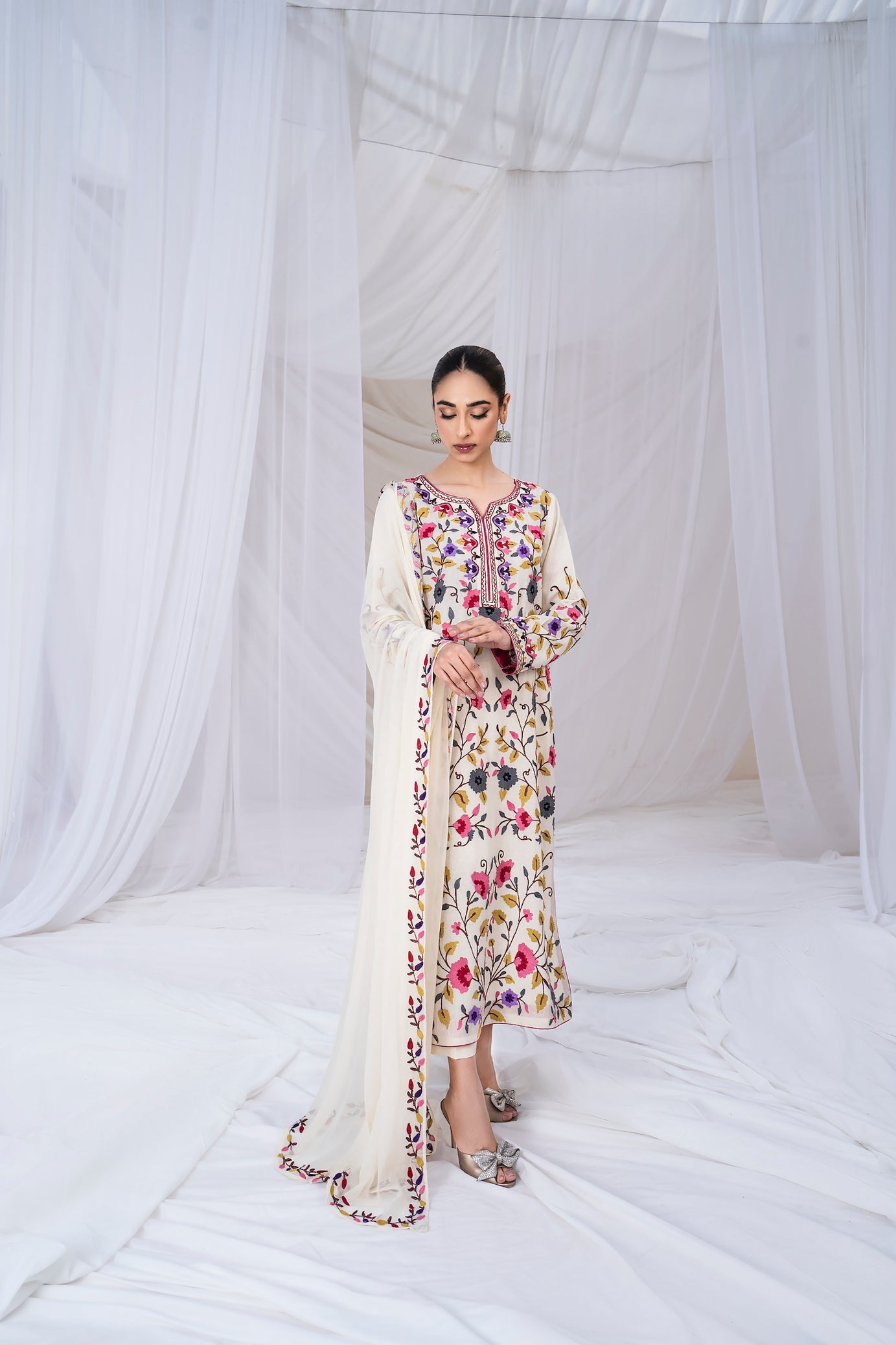 ZAKEEA BY VINTAGE - MULTI HEAVY EMBROIDERED LAWN -  UNSTITCHED 3-PIECE SUIT