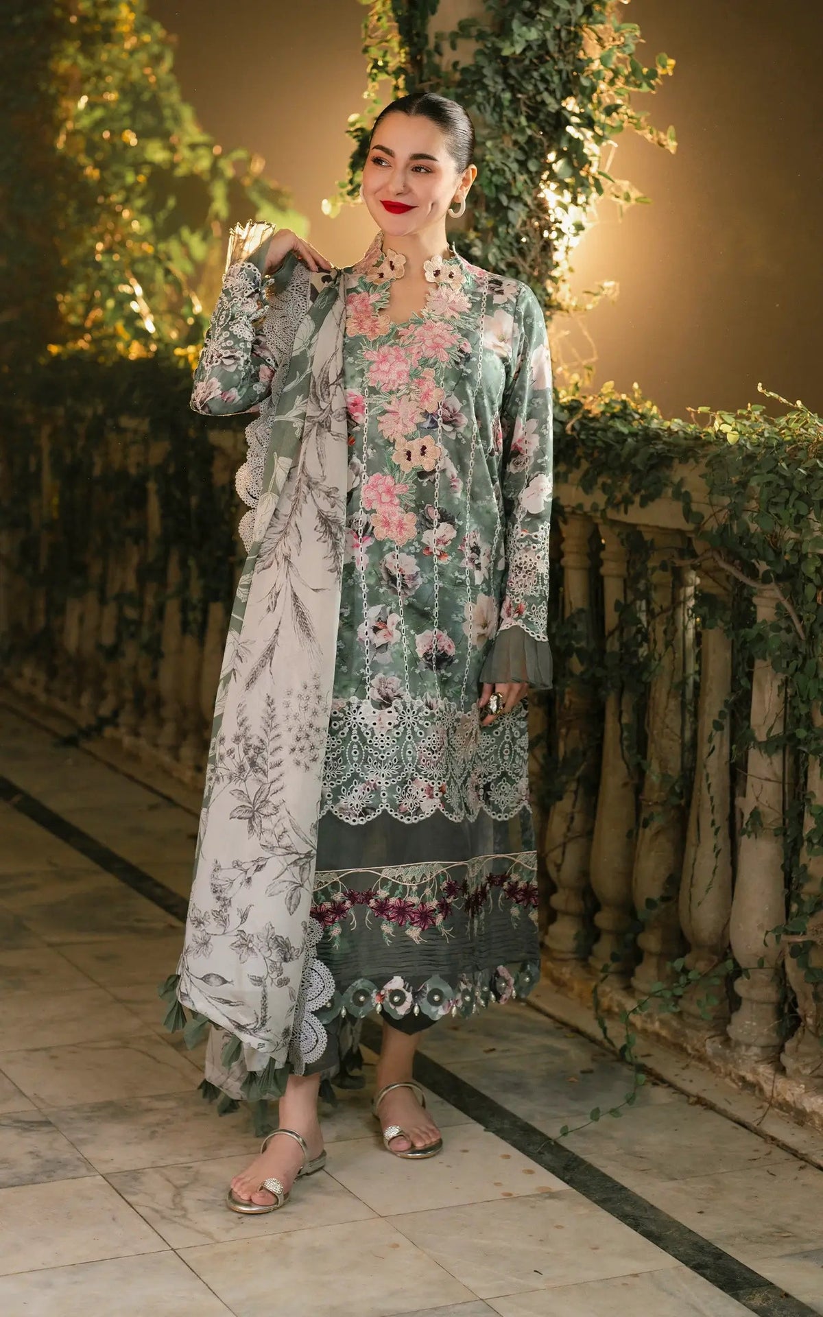 GULKARI BY ASIFA & NABEEL | HEAVY CHICKENKARI EMBROIDERED LAWN | UNSTITCHED 3-PIECE SUIT |  AN25G D-GKL-06 ARABELLA
