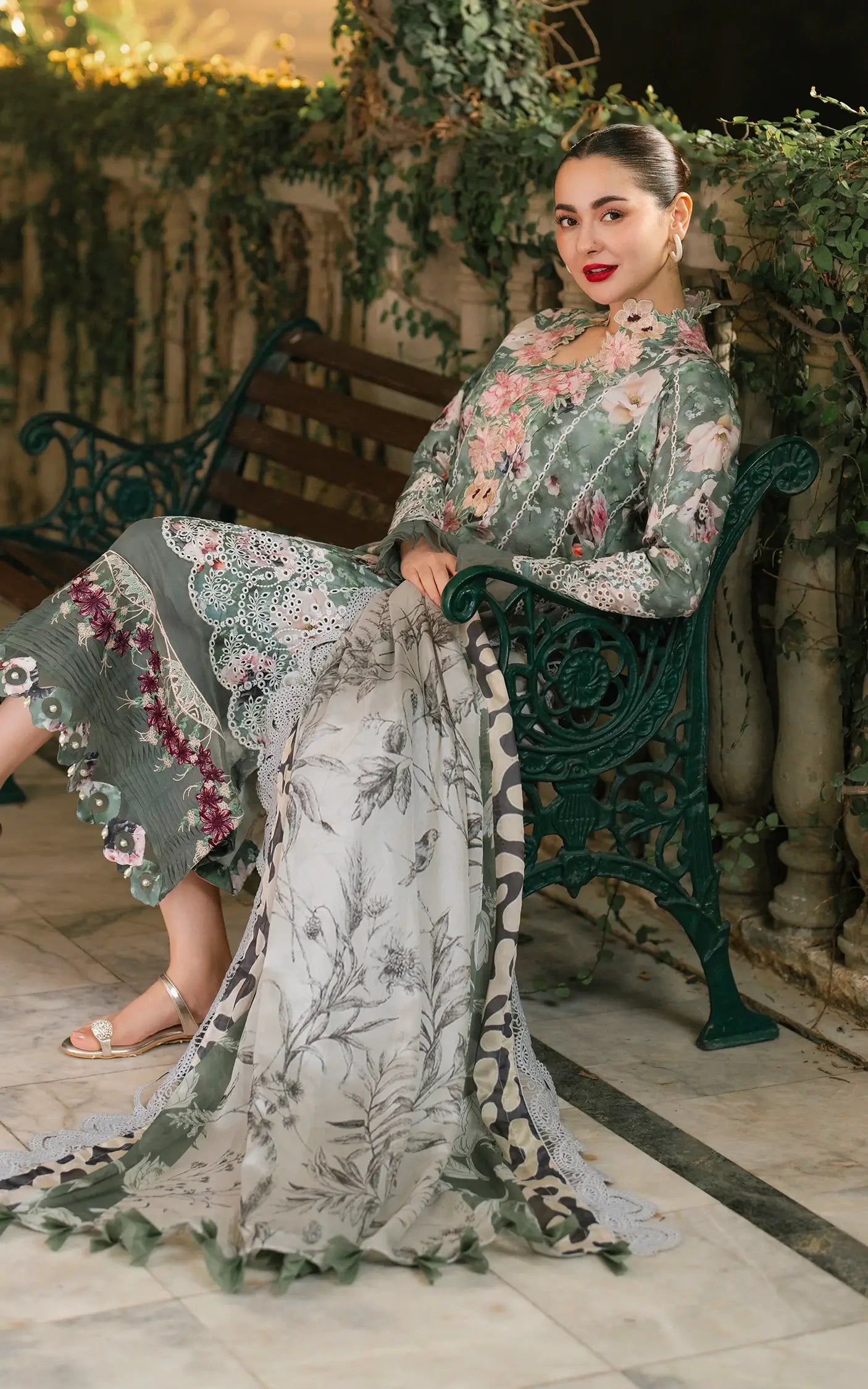 GULKARI BY ASIFA & NABEEL | HEAVY CHICKENKARI EMBROIDERED LAWN | UNSTITCHED 3-PIECE SUIT |  AN25G D-GKL-06 ARABELLA