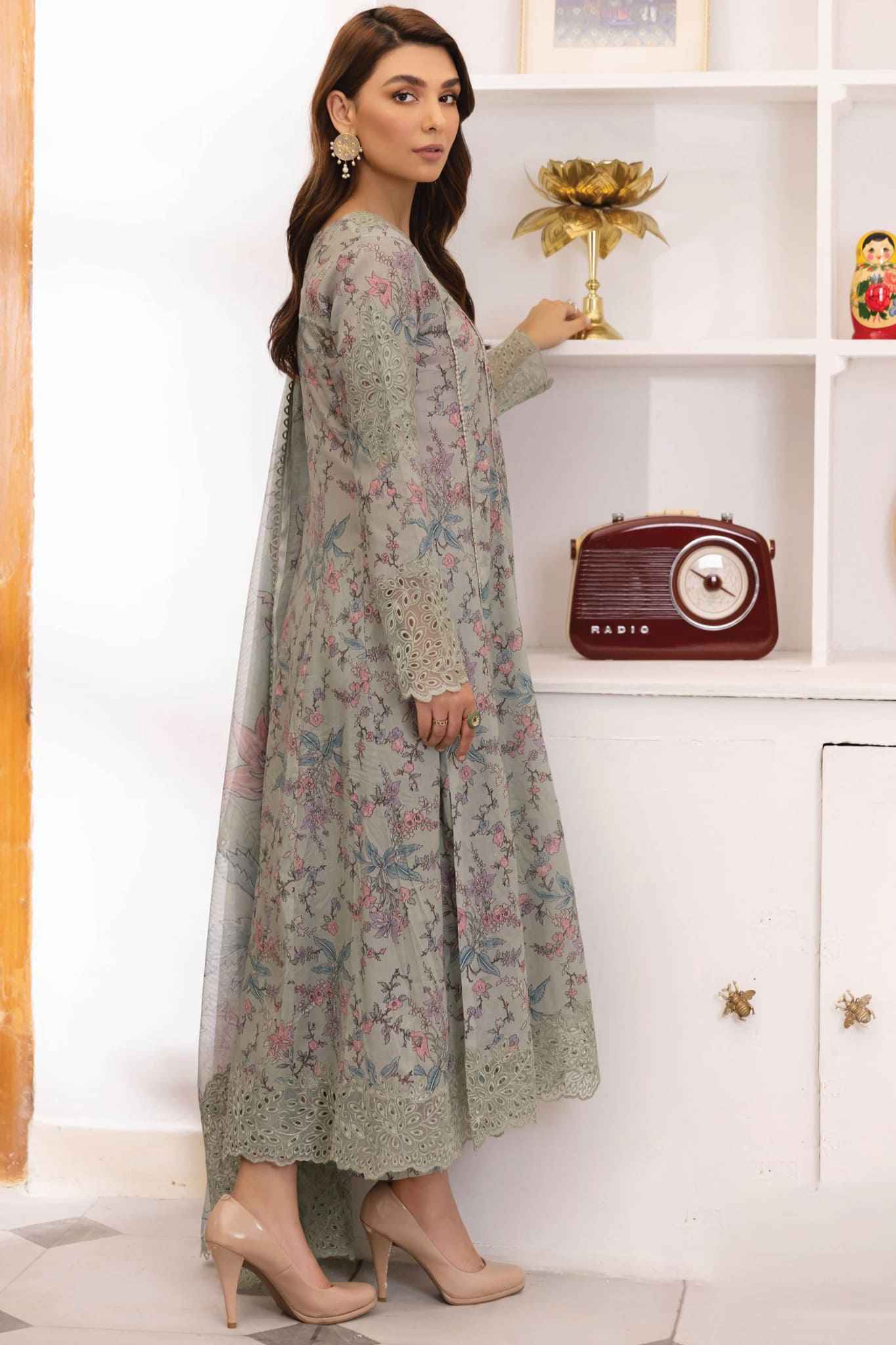 DASTAAN BY IZNIK PREMIUM EMBROIDERED WITH DIGITAL PRINTED LAWN UNSTITCHED 3-PIECE SUIT