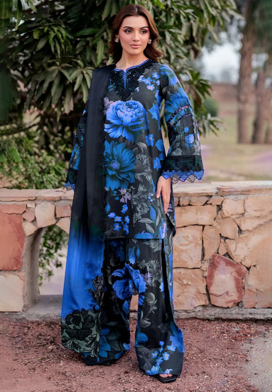 IZNIK | LUXURY FLOWER DIGITAL PRINTED LAWN WITH THREAD EMBROIDERED SEQ WORK | UNSTITCHED 3-PIECE SUIT | IL-UE-399