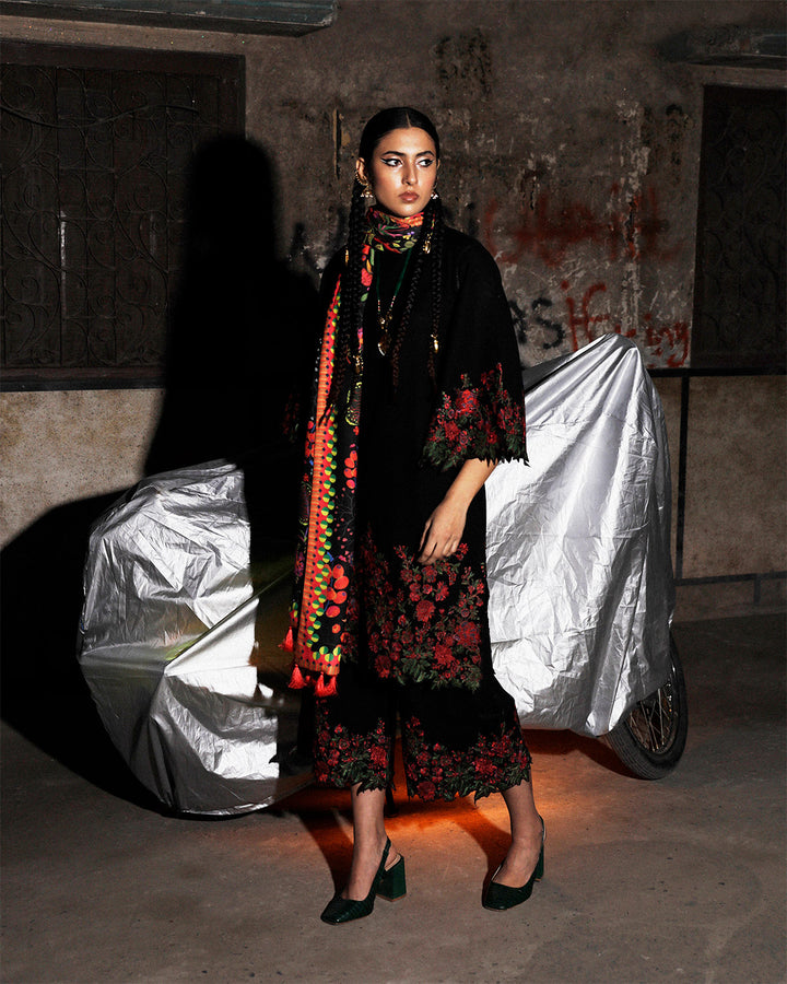 STELLAR BY JUGNU | LUXURY LAWN HEAVY MULTI THREAD EMBROIDERED WITH LAZER CUT WORK | UNSTITCHED 3-PIECE SUIT
