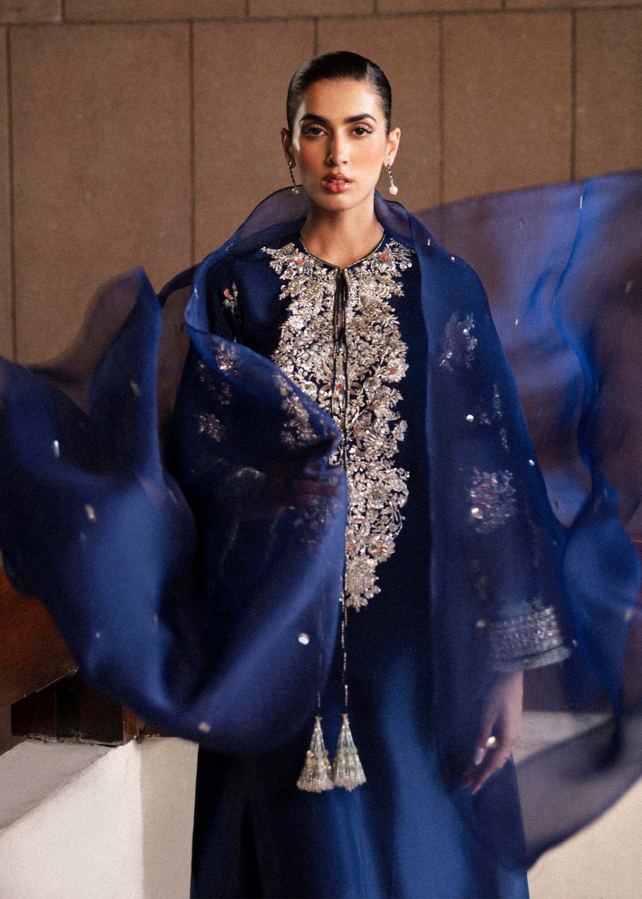 HUSSAIN REHAR LUXURY BLUE RAW SILK DRESS HUSSAIN REHAR LUXURY BLUE RAW SILK DRESS