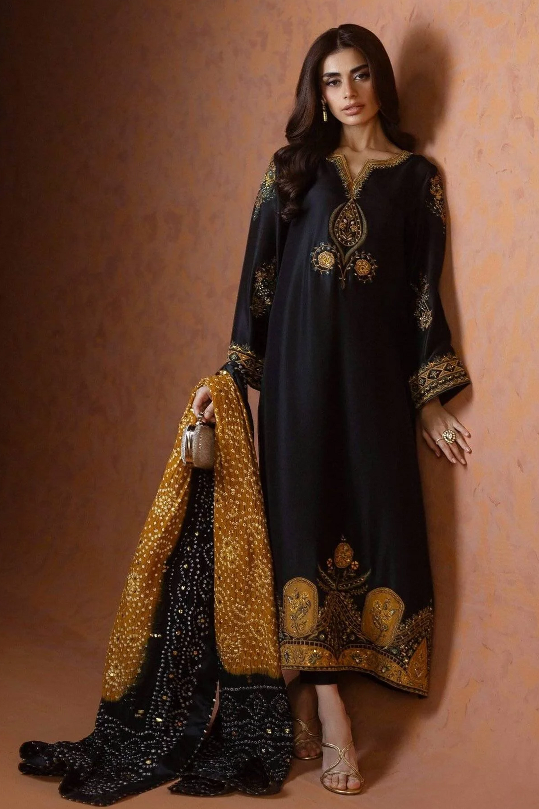 POSHKARI | LUXURY SHEESHA SILK DRESS | HEAVY HAND EMBELLISHMENTE EMBROIDERED WORK & EMBROIDERED BANCHES ATTACHED WITH INCLUDING HIGH QUALITY CUSTOMIZED TASSELS | UNSTITCHED 3-PIECE SUIT