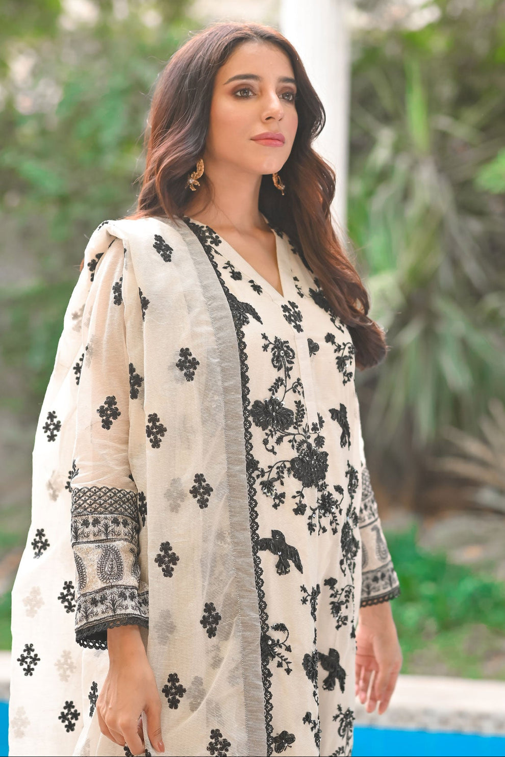 DESIGNER DRESS | HAND EMBELLISHMENT FULLY HEAVY THREAD EMBROIDERED SEQUENCE WORK WITH ATTACHED PEARL'S CHIFFON DRESS | UNSTITCHED 3-PIECE SUIT